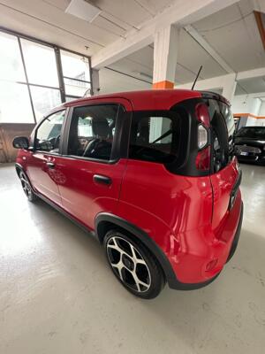 Fiat panda 1.0 sport Hybrid 