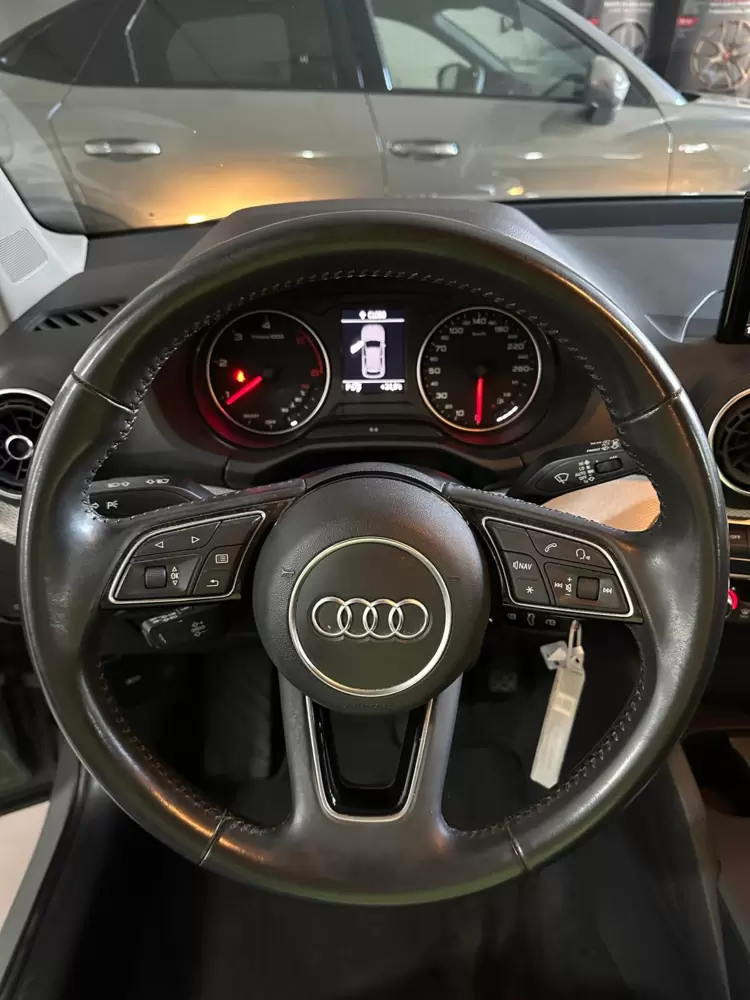 Audi Q2 30 tdi s-tronic business  